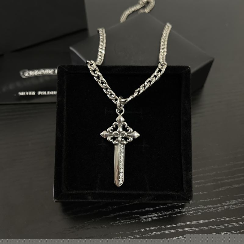 Ch**me He**ts necklaces